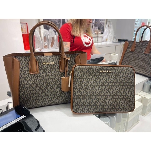 MICHAEL KORS KALI Medium Satchel w iPad Case Brwn Gold Signature Canvas NWT $678 - Picture 15 of 16